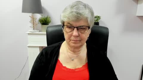 Snapshot of iris_xdesire chatting on 04-24-26, 07:44 I R I S online show from 04-24-26, 07:44