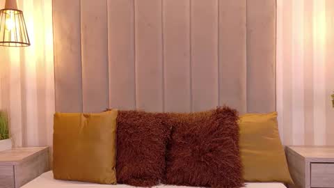 Snapshot of irisdelavega_ chatting on 12-01-25, 01:49 Iris online show from 12-01-25, 01:49