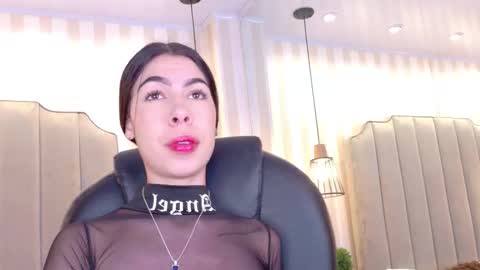 Snapshot of irisdelavega_ chatting on 12-04-25, 02:04 Iris online show from 12-04-25, 02:04