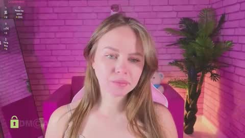 Snapshot of irisflorence chatting on 01-12-26, 12:49 Iris online show from 01-12-26, 12:49