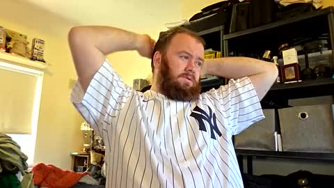 twitter theirishman205 online show from 10-25-25, 03:40