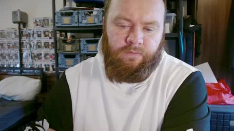 twitter theirishman205 online show from 04-11-26, 03:38