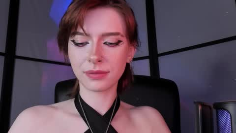 Miss Iris Fansly Miss Iris new inst.  online show from 12-12-24, 02:00