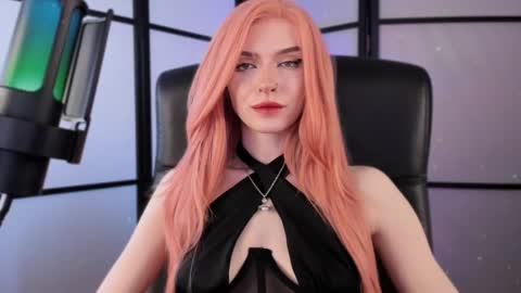 Miss Iris Fansly Miss Iris new inst.  online show from 02-28-25, 12:20