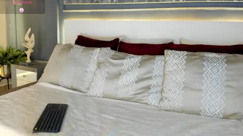    online show from 03-30-26, 03:29