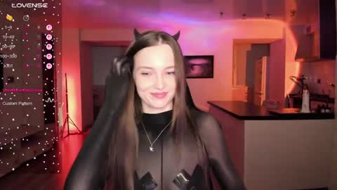 Snapshot of irisskiss chatting on 06-25-26, 06:56 irisskiss online show from 06-25-26, 06:56
