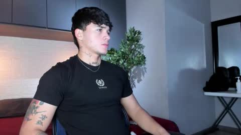 Iron Tous online show from 03-18-26, 08:56