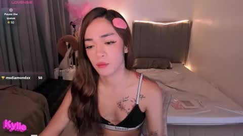 Kylie Babaeng di para sa lahat online show from 09-09-25, 04:34