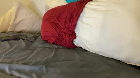 Snapshot of ironotter chatting on 02-01-25, 06:00 Ironotter online show from 02-01-25, 06:00