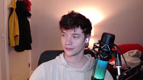 Sam online show from 12-11-24, 03:35