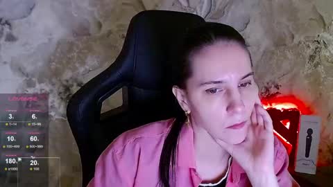 Irwi Tomboy online show from 06-01-26, 02:41
