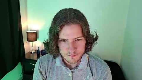 Snapshot of is_jesus chatting on 05-30-26, 09:50 Jess online show from 05-30-26, 09:50