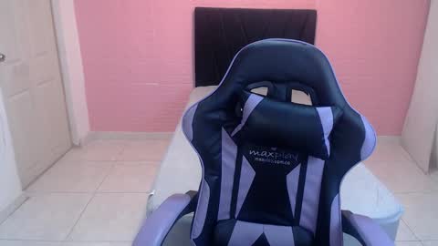 isa393887 online show from 02-21-26, 10:44