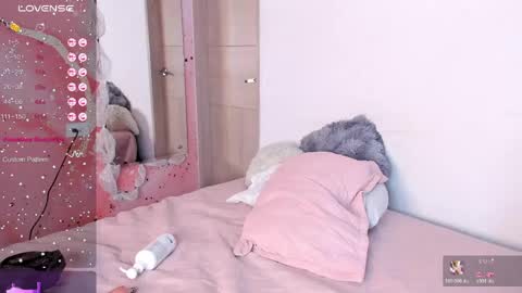 Snapshot of isa_jonness_ chatting on 06-05-26, 01:06 oIssaJonneso online show from 06-05-26, 01:06