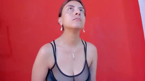 Isabella online show from 02-22-25, 12:19