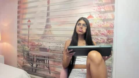    online show from 10-17-25, 03:20