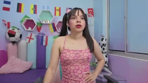Snapshot of isaa_skinnyy chatting on 07-03-26, 03:57 Isaa Skinny online show from 07-03-26, 03:57
