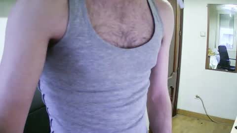 Snapshot of isaac99c chatting on 01-06-25, 07:52 Isaac99c online show from 01-06-25, 07:52