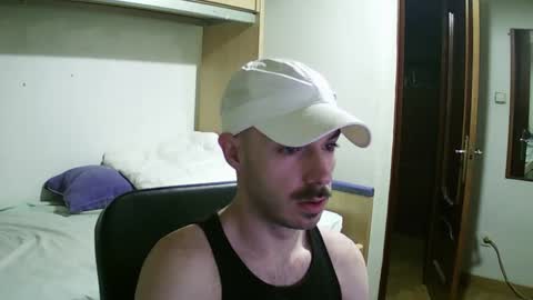 Snapshot of isaac99c chatting on 01-08-25, 01:11 Isaac99c online show from 01-08-25, 01:11