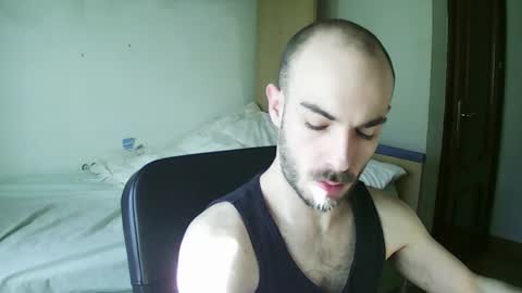 Snapshot of isaac99c chatting on 01-31-25, 01:56 Isaac99c online show from 01-31-25, 01:56