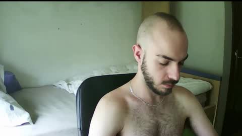 Snapshot of isaac99c chatting on 09-20-25, 10:27 Isaac99c online show from 09-20-25, 10:27