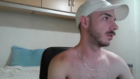 Snapshot of isaac99c chatting on 10-18-25, 11:05 Isaac99c online show from 10-18-25, 11:05