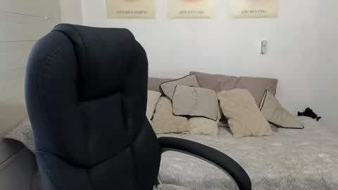 Isaac carter online show from 04-20-26, 11:35