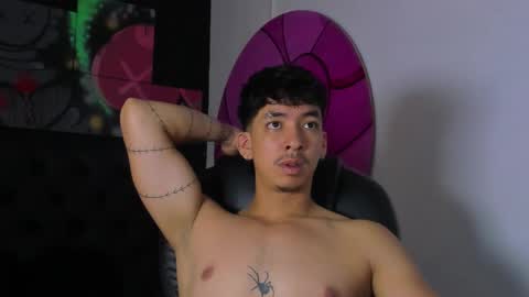 isaac_cryston online show from 11-04-25, 08:19