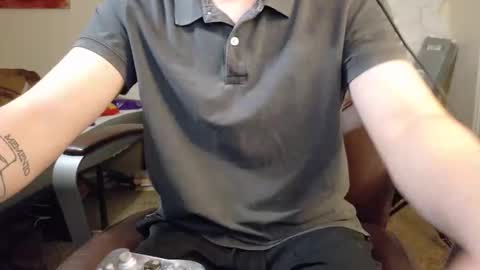 isaac online show from 10-23-25, 02:05