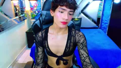 isaacnova online show from 04-17-26, 07:50