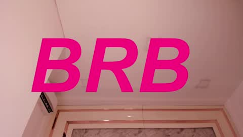 Snapshot of isabel_escorcia chatting on 02-01-25, 08:08 Isabel online show from 02-01-25, 08:08