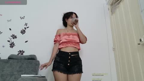 isabela online show from 06-15-26, 05:26