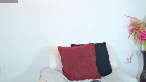 Isabella online show from 04-02-26, 03:59