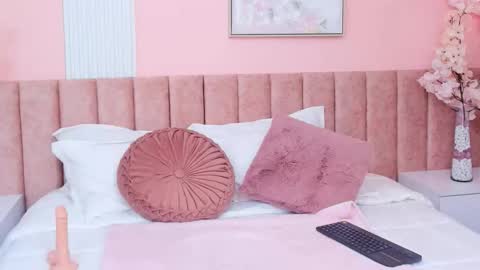 Isabela online show from 12-02-25, 05:19