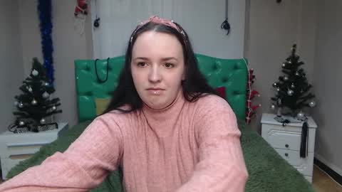 Snapshot of isabelblackberry chatting on 01-11-25, 12:18 IsabelBlackberry online show from 01-11-25, 12:18