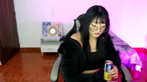 Snapshot of isabella__777 chatting on 11-19-25, 05:29 isabella__777 online show from 11-19-25, 05:29