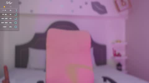 Isa  online show from 01-22-25, 06:41