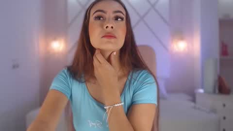 Isa  online show from 10-06-25, 03:31