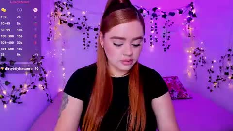 Isabella Arias online show from 06-24-26, 05:56
