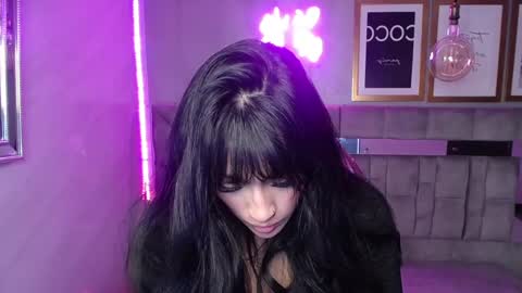 Snapshot of isabella_collen_v chatting on 03-06-25, 12:30 Hi Stream 800am to 200pm online show from 03-06-25, 12:30