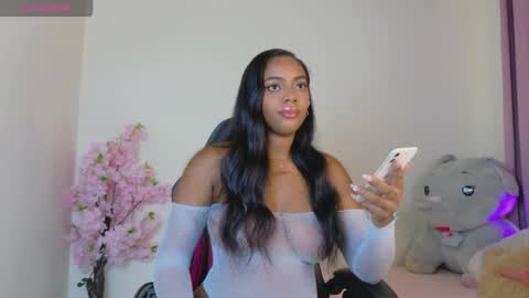 Snapshot of isabella_evon chatting on 05-05-26, 03:42 Isabella-Rodriguez online show from 05-05-26, 03:42