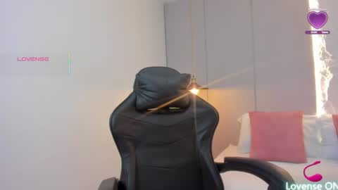 Snapshot of isabella_florez22 chatting on 07-14-26, 02:05 Isabel florez online show from 07-14-26, 02:05