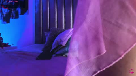   online show from 10-30-25, 02:24