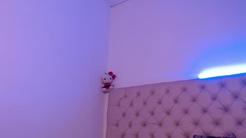 Snapshot of isabella_jazz chatting on 01-28-25, 09:40 isabella_jazz online show from 01-28-25, 09:40