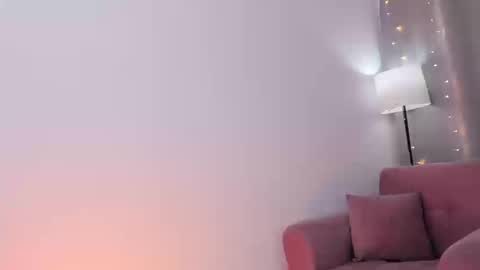 Snapshot of isabella_jones9 chatting on 03-12-26, 12:06 ISABELLA online show from 03-12-26, 12:06