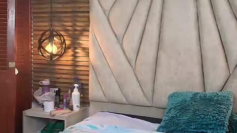isabella_luxet online show from 07-06-26, 03:03