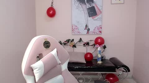 Isa  online show from 11-15-25, 02:46