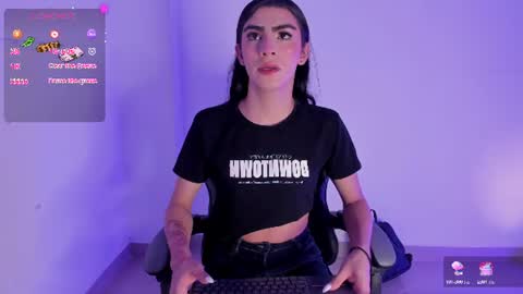 Isabella Moon9 online show from 06-19-26, 11:58