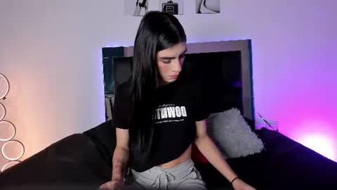 Isabella Moon9 online show from 07-09-26, 11:58