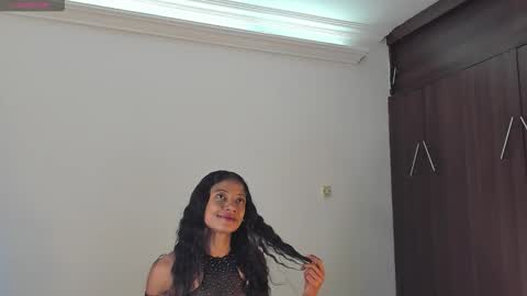 Isabella online show from 11-28-25, 10:45